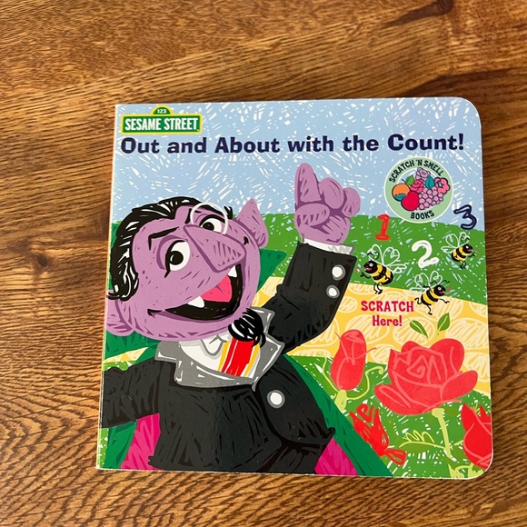 5 Sesame Street Scratch n Sniff Board Books Lot - Picture 7 of 14